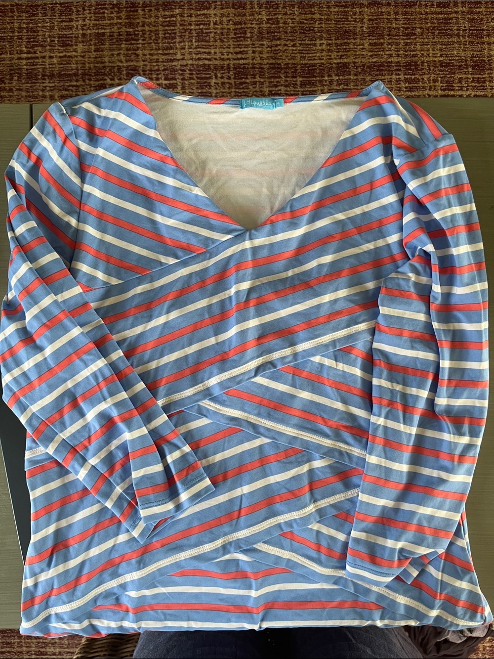 J McLaughlin V Neck 3/4 Sleeve Top Sz Medium Catalina Cloth